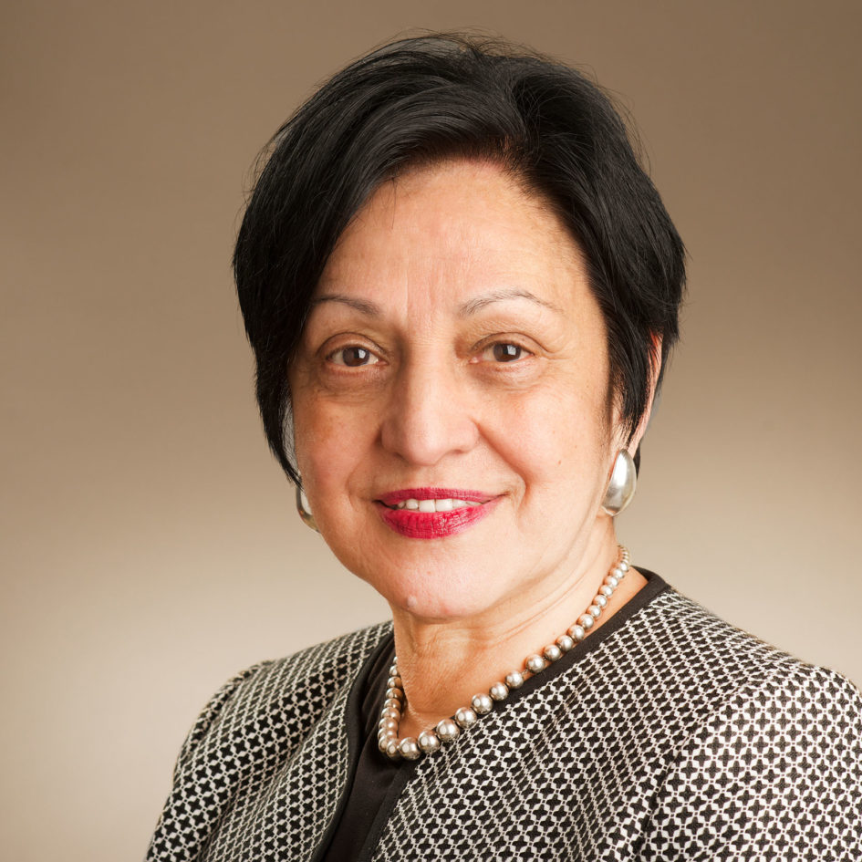 Elsa M. Núñez