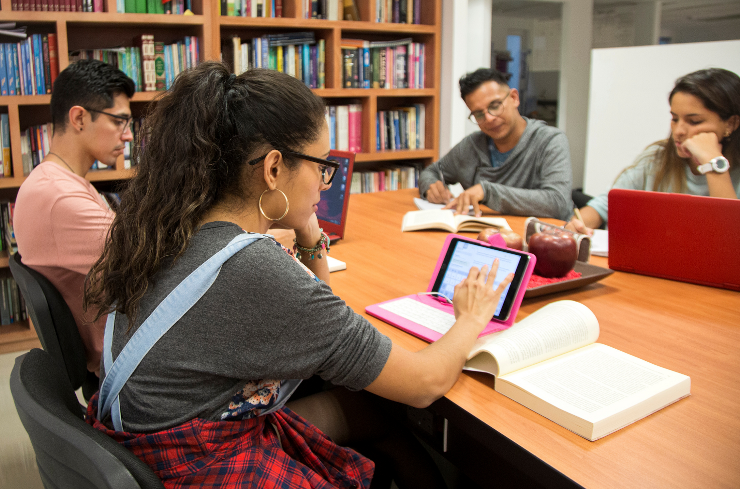 latino students