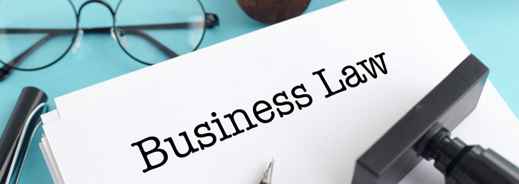 Best Online Colleges with Online Degrees in Business Law - featured image